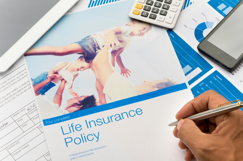 10 Sales Techniques for Closing More Life Insurance Leads Feature Image